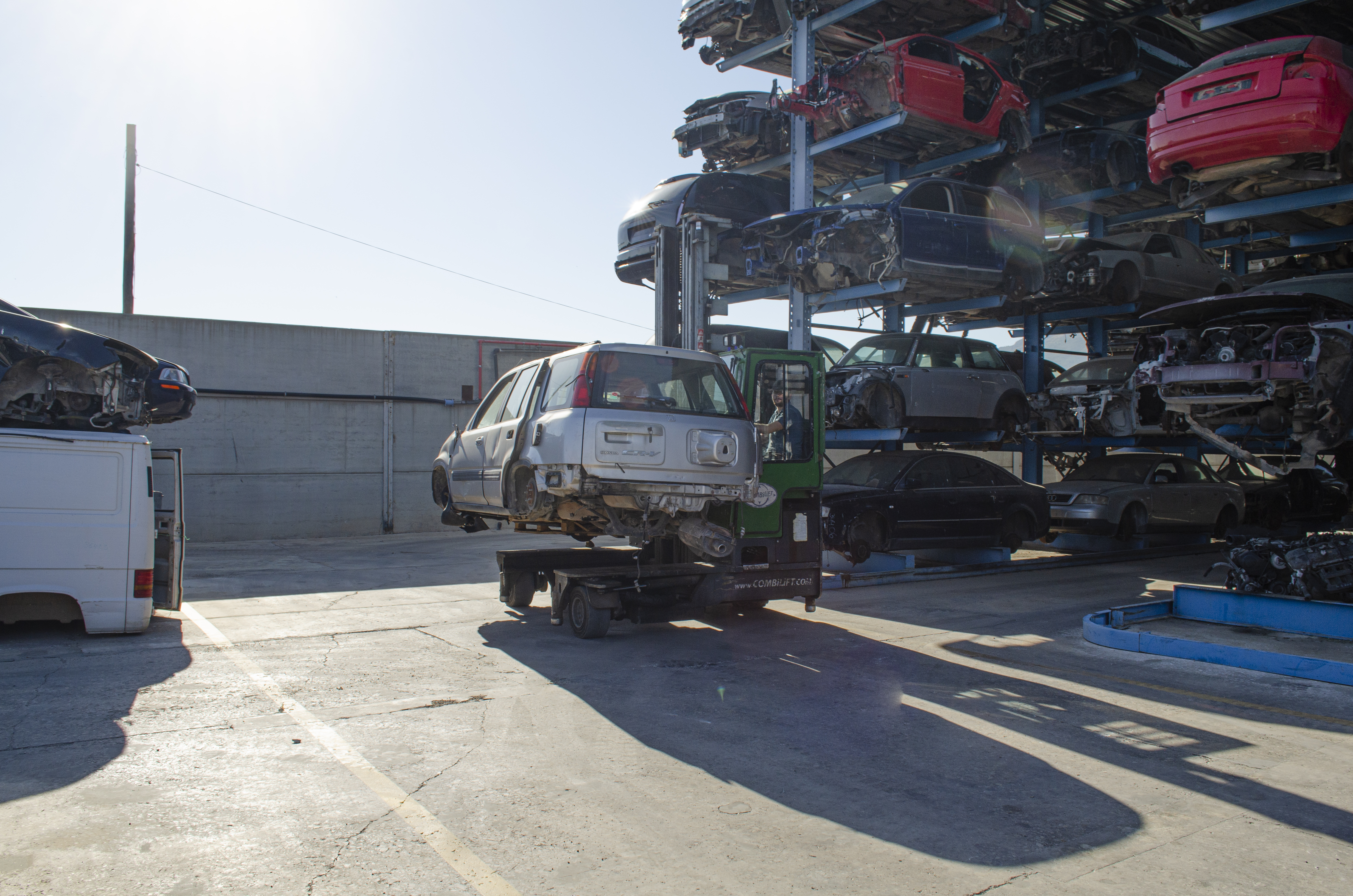 Instalaciones Desguace Desbox 9