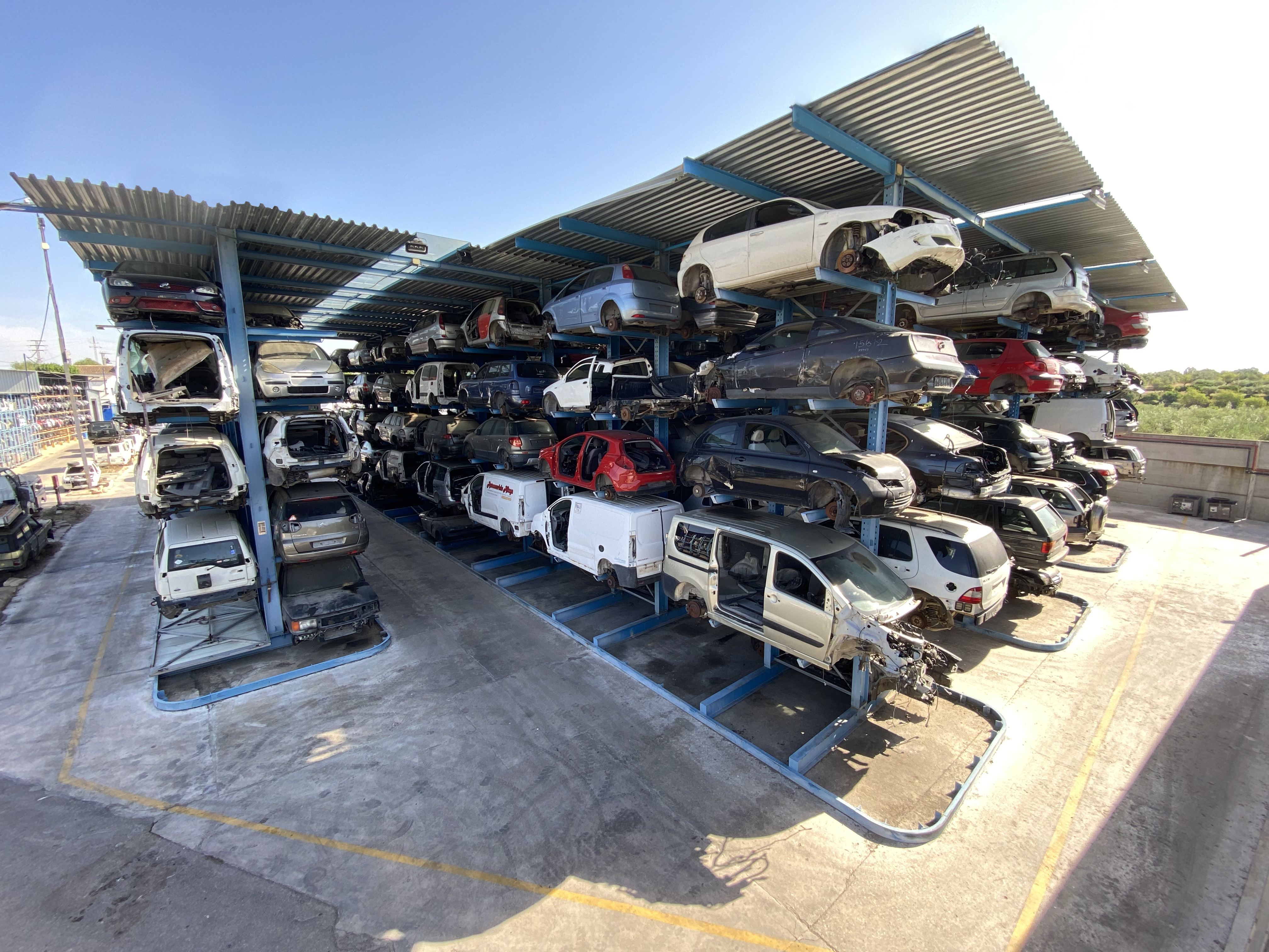 Instalaciones Desguace Desbox 23