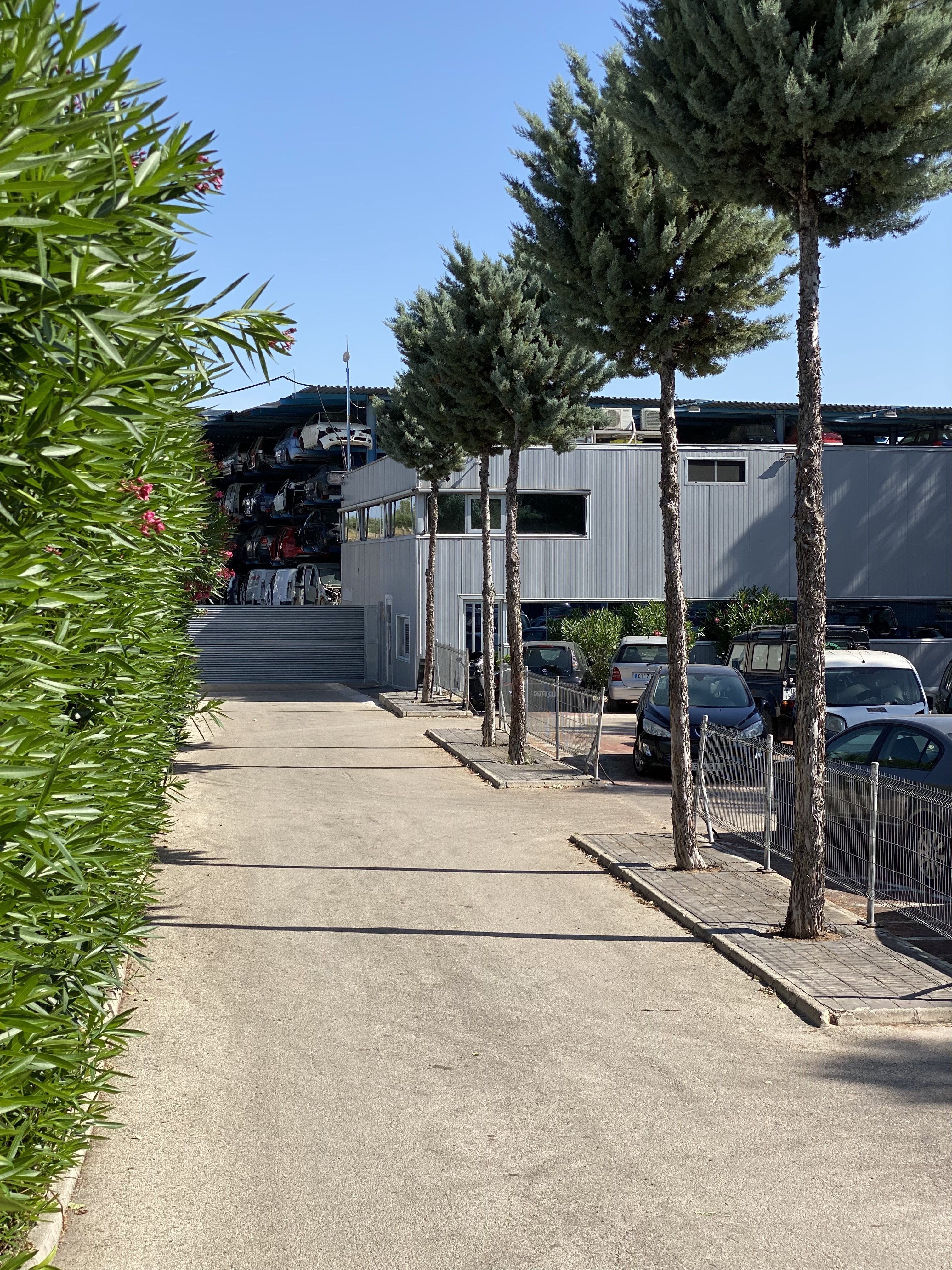 Instalaciones Desguace Desbox 28